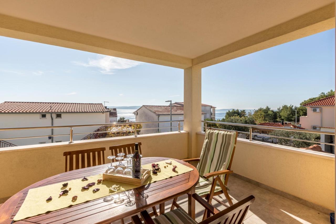 Apart Sa Terasom 250M Od Plaze,Parking,Wi Fi,Rostilj Trogir Kültér fotó