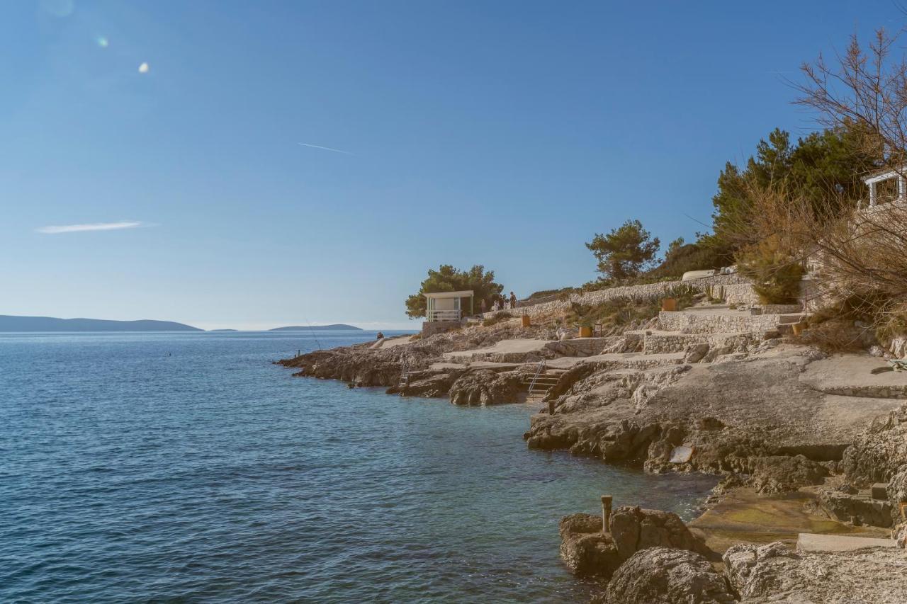 Apart Sa Terasom 250M Od Plaze,Parking,Wi Fi,Rostilj Trogir Kültér fotó