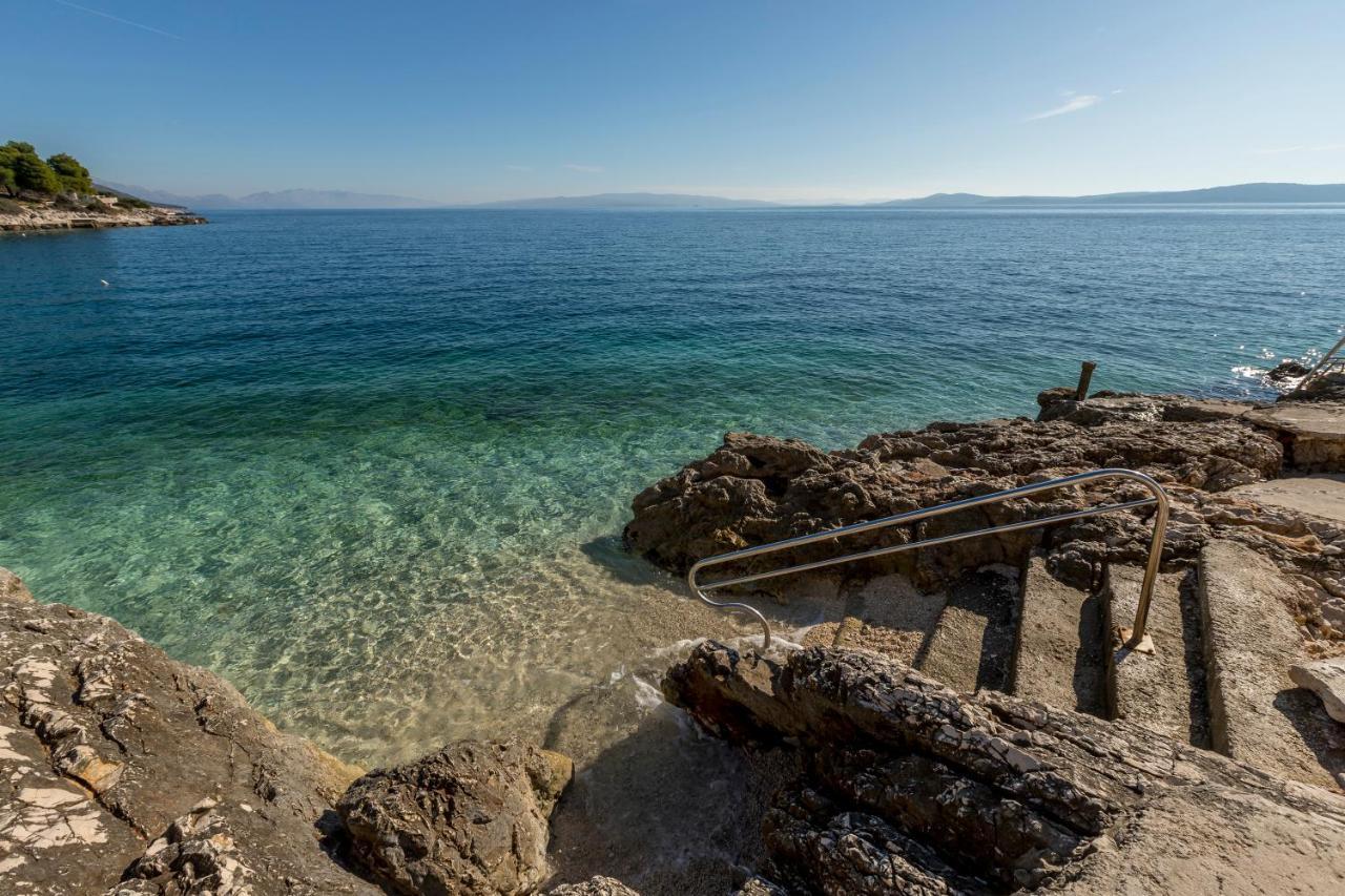 Apart Sa Terasom 250M Od Plaze,Parking,Wi Fi,Rostilj Trogir Kültér fotó