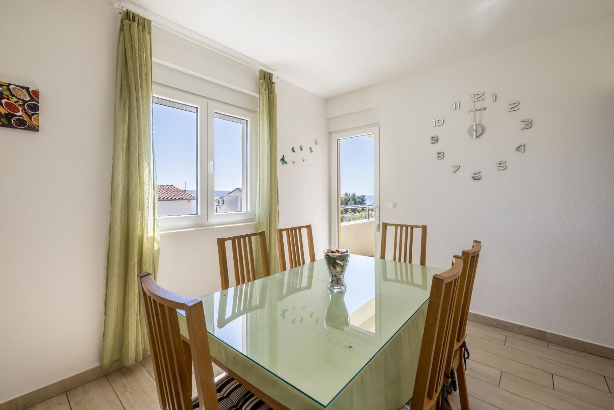 Apart Sa Terasom 250M Od Plaze,Parking,Wi Fi,Rostilj Trogir Kültér fotó